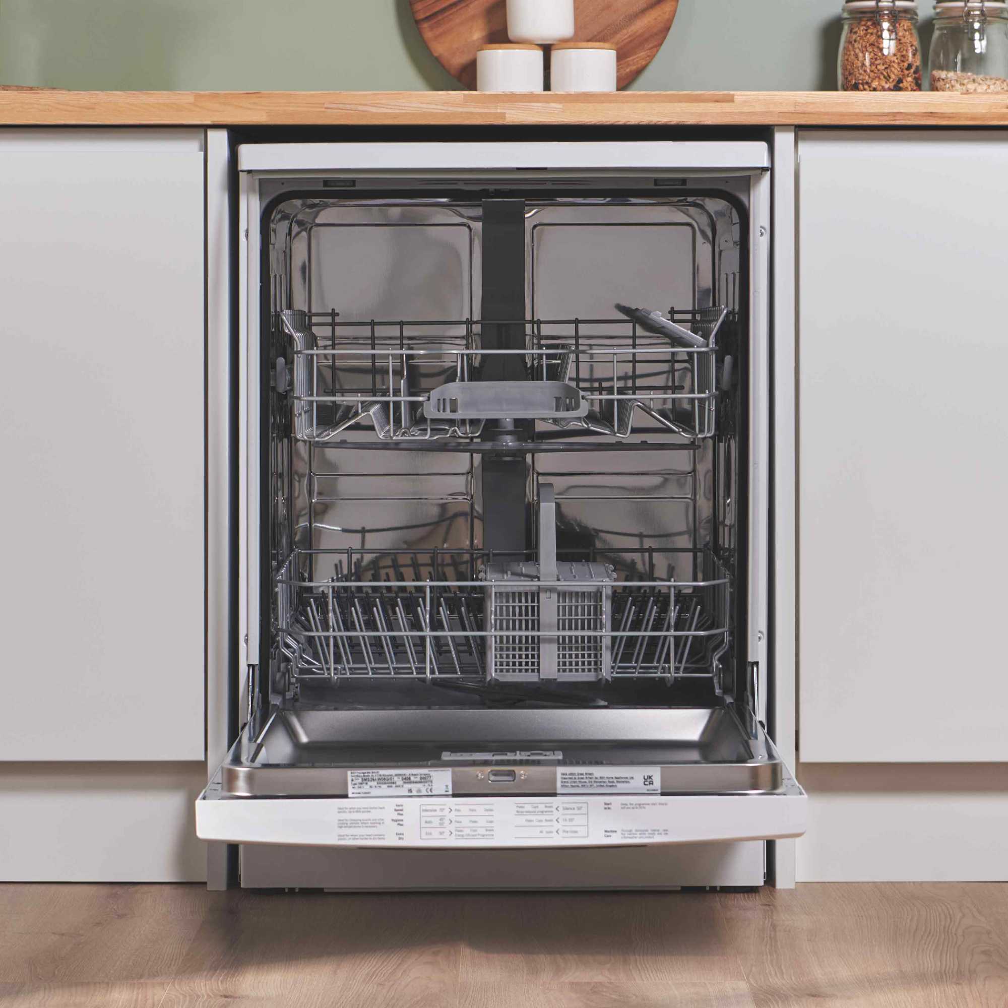 SMS26AW08G Series 2 60cm 12 Place Setting Dishwasher - White